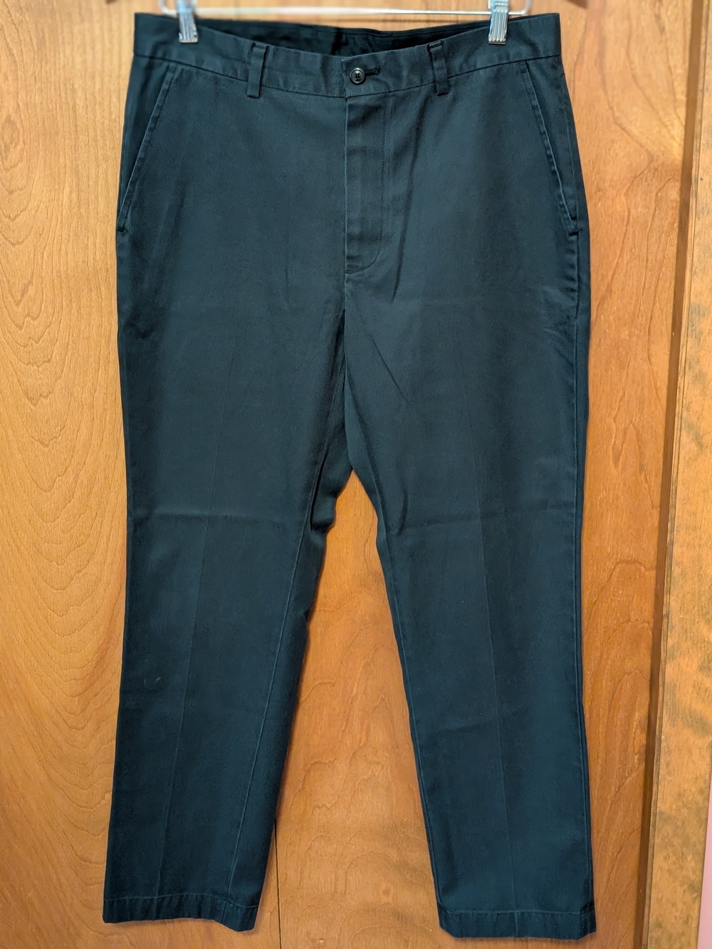 Brooks Brothers Men's Black Dress Pants - Sleek Straight Leg